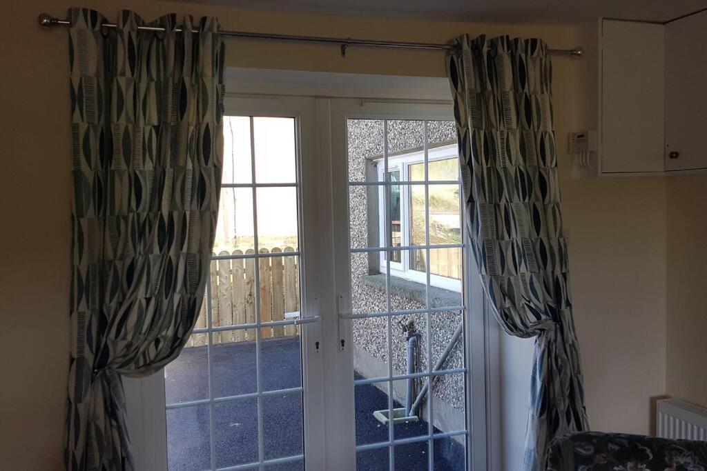 Mcconaghys Glenside Farmhouse Whitepark Bay Ballintoy Exterior foto