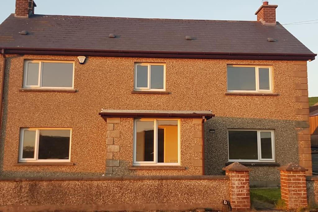 Mcconaghys Glenside Farmhouse Whitepark Bay Ballintoy Exterior foto